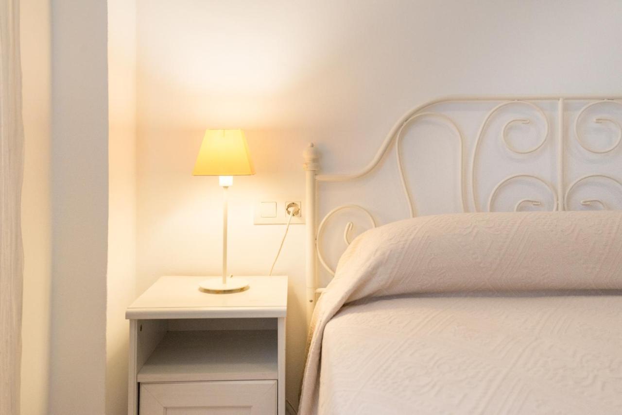 Apartamento Ventura Malagaアパートメント エクステリア 写真